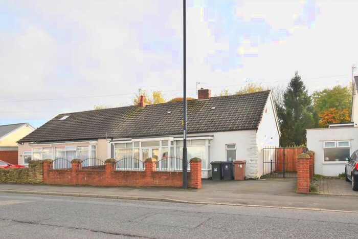 2 Bedroom Bungalow To Rent In Gosforth Park Villas, North Gosforth, Newcastle Upon Tyne, NE13