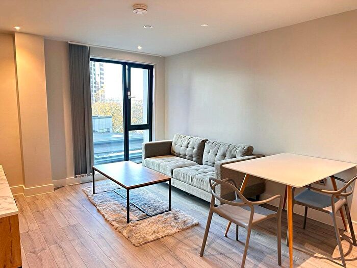 1 Bedroom Apartment To Rent In Broad Street, Birmingham, B15