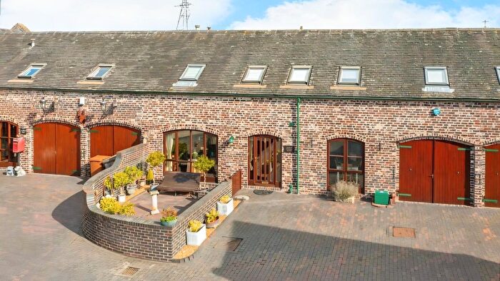 2 Bedroom Barn Conversion For Sale In Mill Lane, Little Aston, WS9