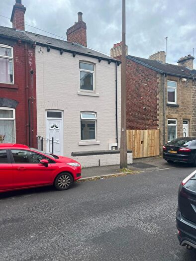 3 Bedroom Terraced House To Rent In Princess Street, Barnsley, S70
