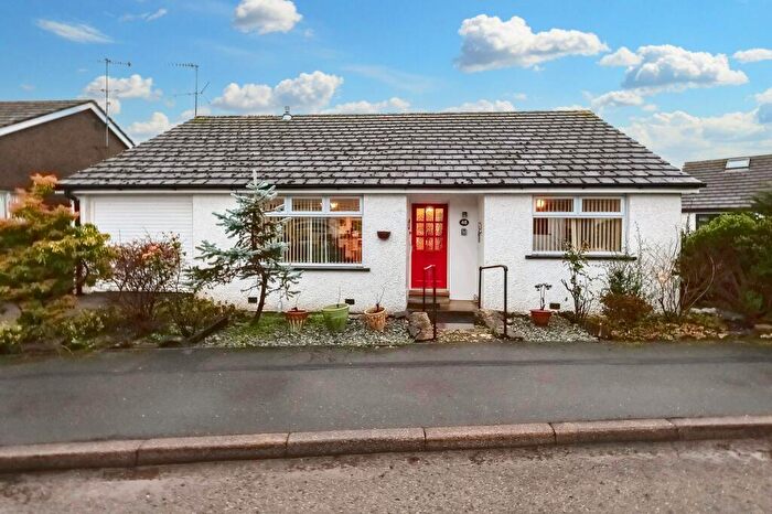 2 Bedroom Detached Bungalow For Sale In Seedfield, Staveley, LA8