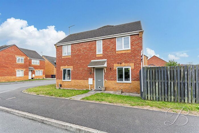 3 Bedroom Semi-Detached House For Sale In Croft House Way, Bolsover, Chesterfield, S44
