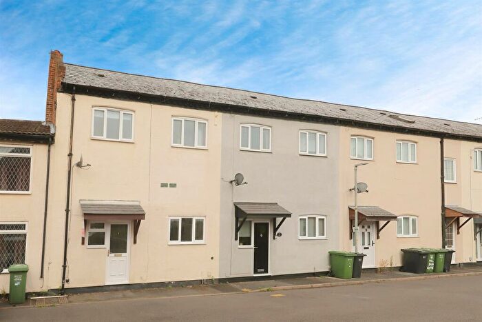 2 Bedroom Terraced House For Sale In Mill Lane, Kidderminster, DY11