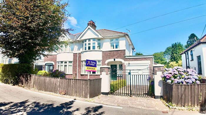 3 Bedroom Semi-detached House For Sale In Sunnybank Road, Blackwood, NP12