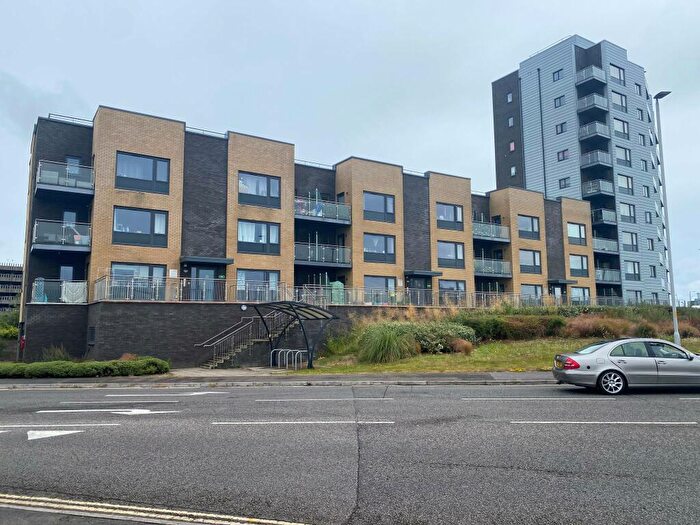 2 Bedroom Flat To Rent In Sterte Road, Poole, BH15