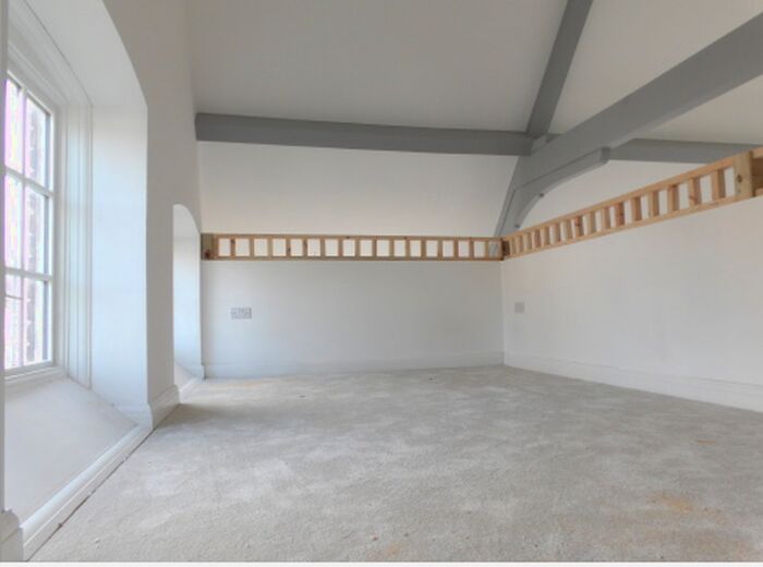 2 Bedroom Apartment To Rent In Heritage Court, Mansfield, NG20