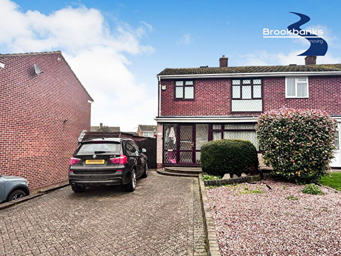 3 Bedroom Semi-Detached House To Rent In Philip Avenue, Swanley, BR8