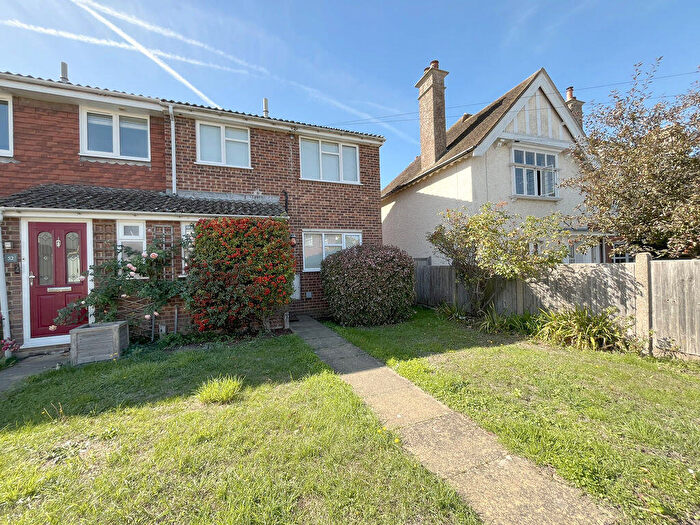 3 Bedroom Terraced House For Sale In St. Georges Road, Sandwich, CT13