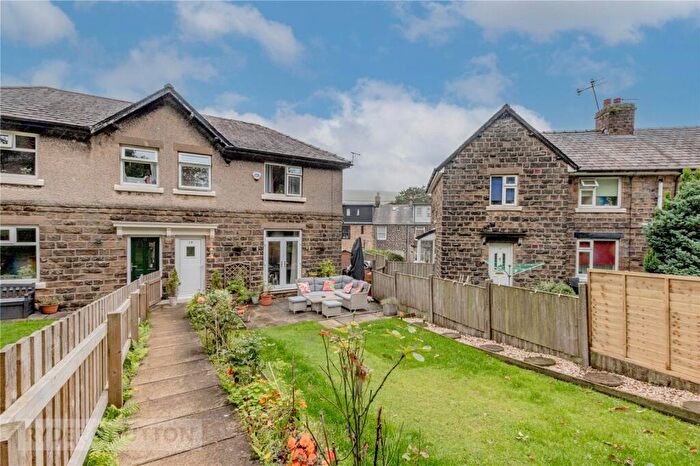 3 Bedroom Semi-Detached House For Sale In Moor Crescent, Diggle, Saddleworth, OL3