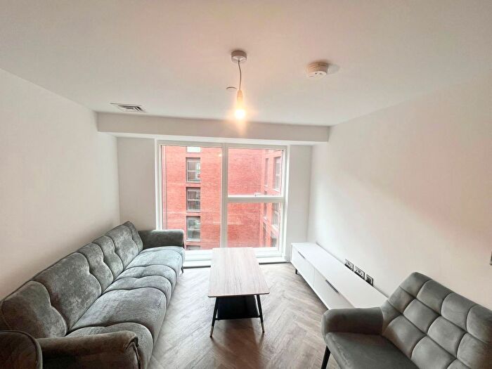 1 Bedroom Flat To Rent In Upper Gough Street, Birmingham, B1