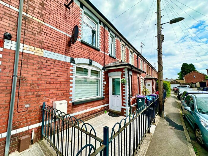 2 Bedroom Terraced House To Rent In Queen Street, Pontypool, NP4