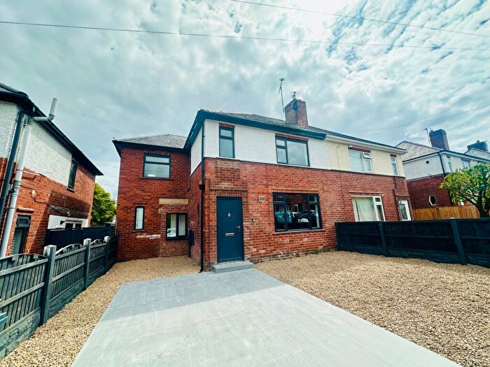 4 Bedroom Semi-Detached House To Rent In Meadow Avenue, Codnor, Ripley, DE5