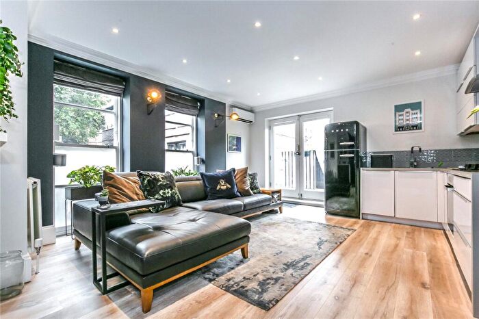2 Bedroom Apartment To Rent In Balls Pond Road, London, N1