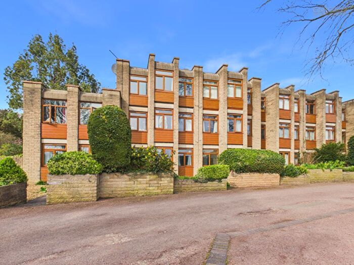 2 Bedroom Apartment For Sale In Stanwick Court, Peterborough, PE3