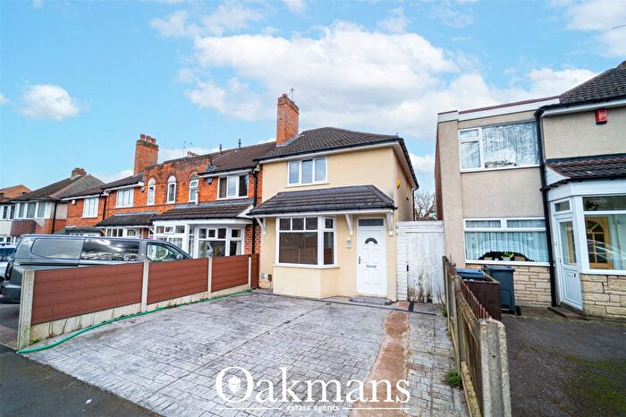2 Bedroom Semi Detached House For Sale In Weoley Avenue, Birmingham, West Midlands, B29