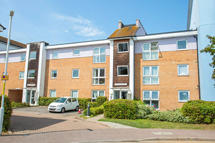 2 Bedroom Flat For Sale In Olympia Way, Whitstable, CT5