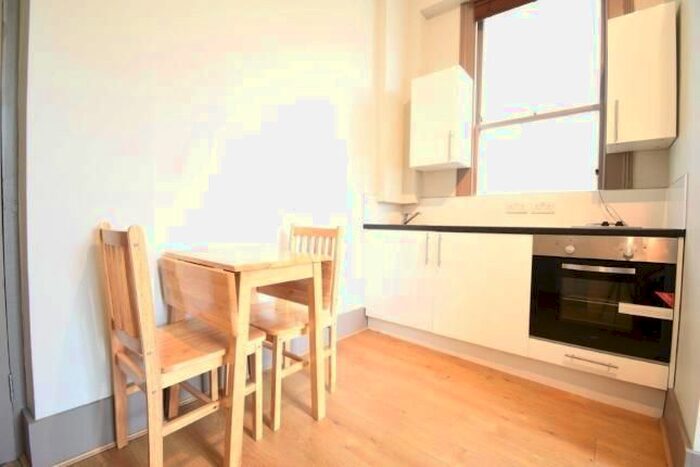 Studio To Rent In Fordwych Road, Kilburn, London, NW2