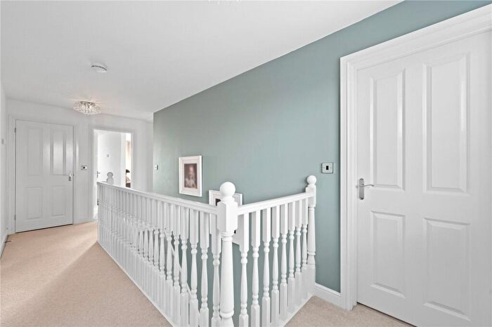 5 Bedroom Detached House For Sale In Kensington Gardens, Carlton, Nottingham, Nottinghamshire, NG4