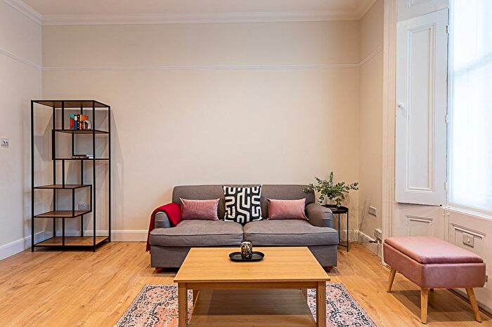 1 Bedroom Flat To Rent In Bayswater, W2