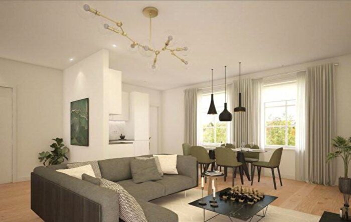 1 Bedroom Apartment For Sale In Unit Marefair Court, Northampton, NN1