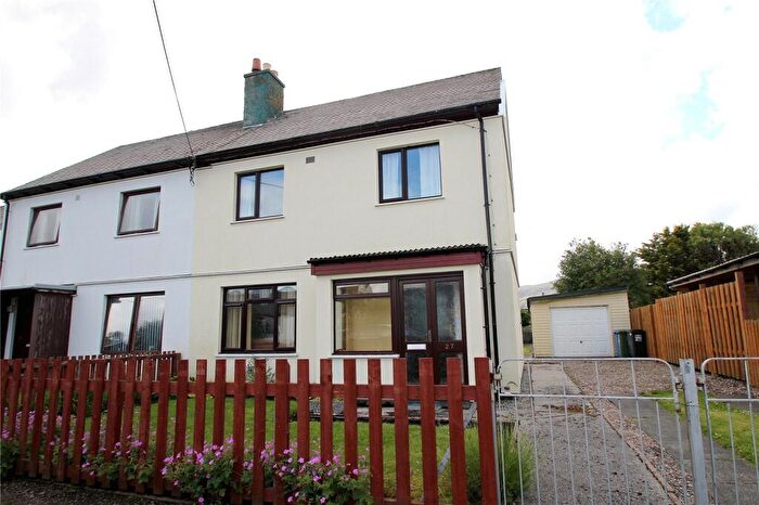 3 Bedroom Semi-Detached House For Sale In Seaforth Road, Ullapool, IV26