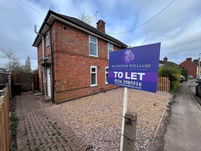 3 Bedroom Semi-Detached House To Rent In Heather Road, Leicester, LE2