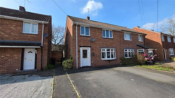 3 Bedroom Semi Detached House For Sale In Goode Croft, Tile Hill, Coventry, West Midlands, CV4