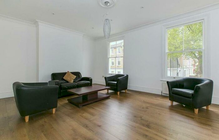 3 Bedroom Apartment To Rent In Edith Terrace London, SW10