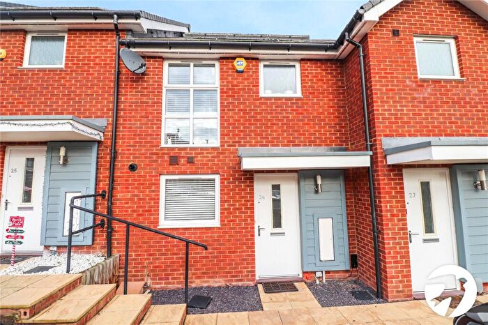 3 Bedroom Terraced House For Sale In Morris Drive, Belvedere, DA17