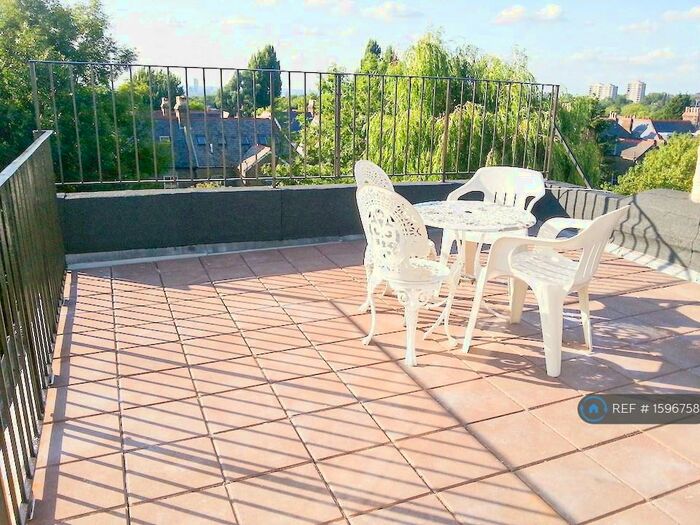 1 Bedroom Flat To Rent In Marmora Road, East Dulwich, SE22