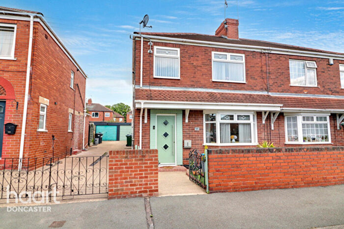 3 Bedroom Semi-Detached House For Sale In St Ursulas Road, Belle Vue Doncaster, DN4