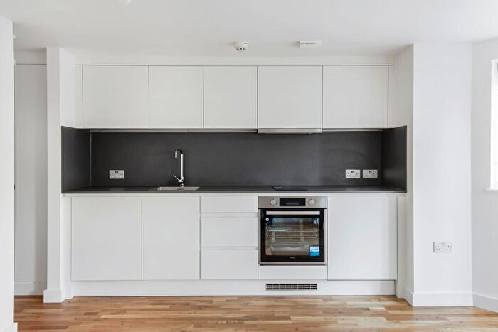 1 Bedroom Flat To Rent In Flat K Chesterfield Lodge, SE19