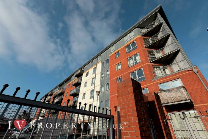 2 Bedroom Apartment To Rent In Quartz Apartments, Jewellery Quarter, B18
