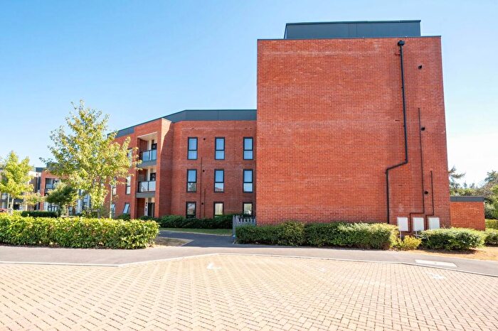 2 Bedroom Flat For Sale In Brocade Road, Andover, SP11
