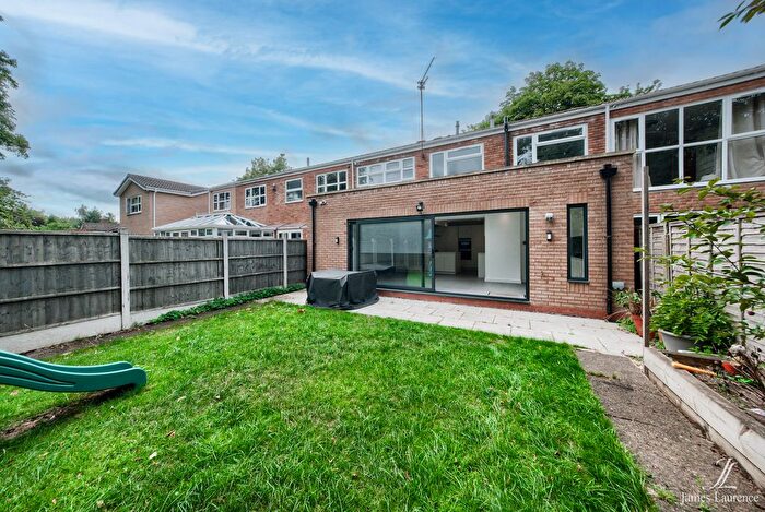 3 Bedroom Terraced House To Rent In Christchurch Close, Birmingham, B15