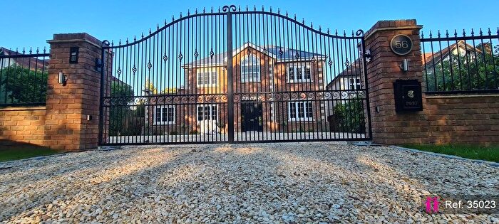 6 Bedroom Detached House To Rent In The Drive, Uxbridge, UB10