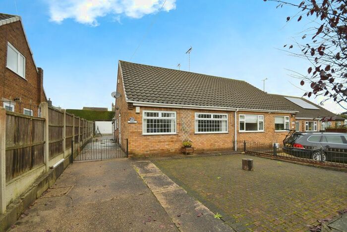 2 Bedroom Semi-Detached House For Sale In Oakfield Lane, Warsop, Mansfield, Nottinghamshire, NG20