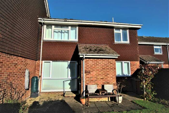 2 Bedroom Apartment To Rent In Lowfield Road, Caversham, Reading, RG4