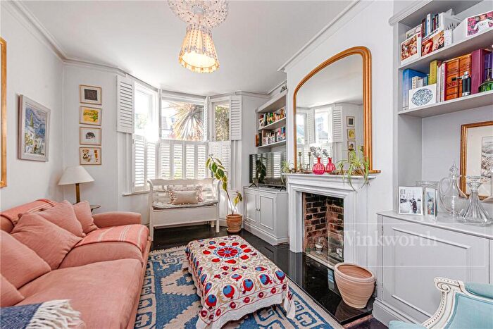 4 Bedroom Terraced House For Sale In Rucklidge Avenue, Willesden Junction, London, NW10