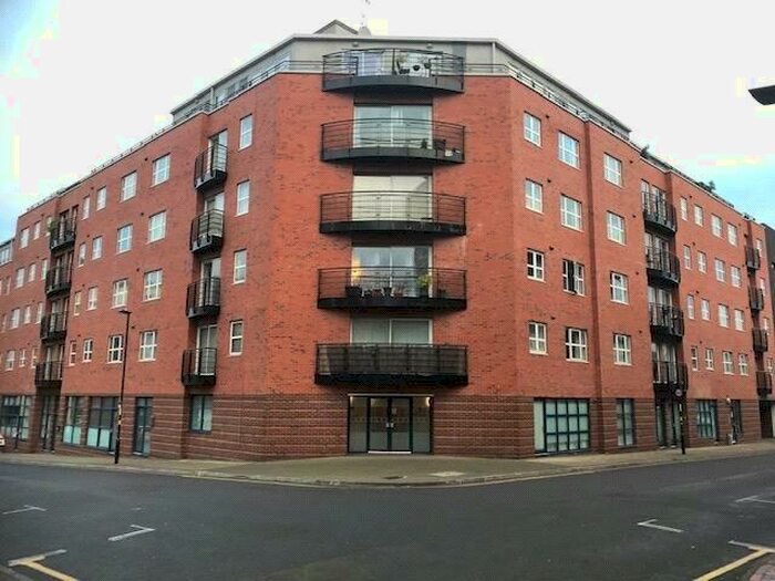 1 Bedroom Flat To Rent In Qube, Scotland Street, Birmingham, West Midlands, B1
