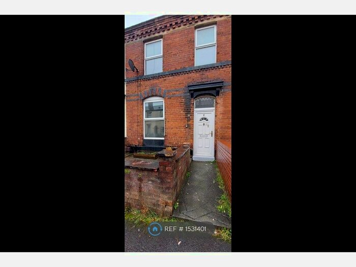 3 Bedroom Terraced House To Rent In Raven Street, Bury, BL9