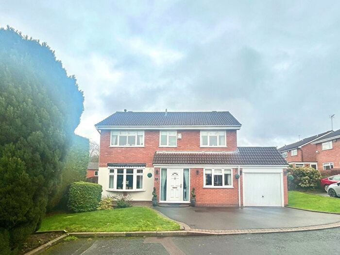 4 Bedroom Detached House For Sale In Horton Close, Sedgley, DY3