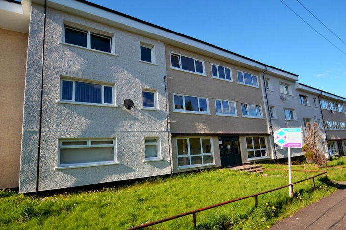 2 Bedroom Flat To Rent In Linnhead Drive, Priesthill, G53