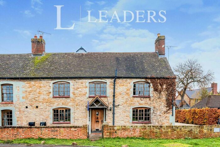 2 Bedroom Semi-Detached House To Rent In Longcot, Faringdon, SN7