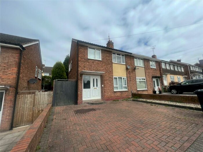 3 Bedroom Semi-Detached House To Rent In Grenville Road, Dudley, West Midlands, DY1