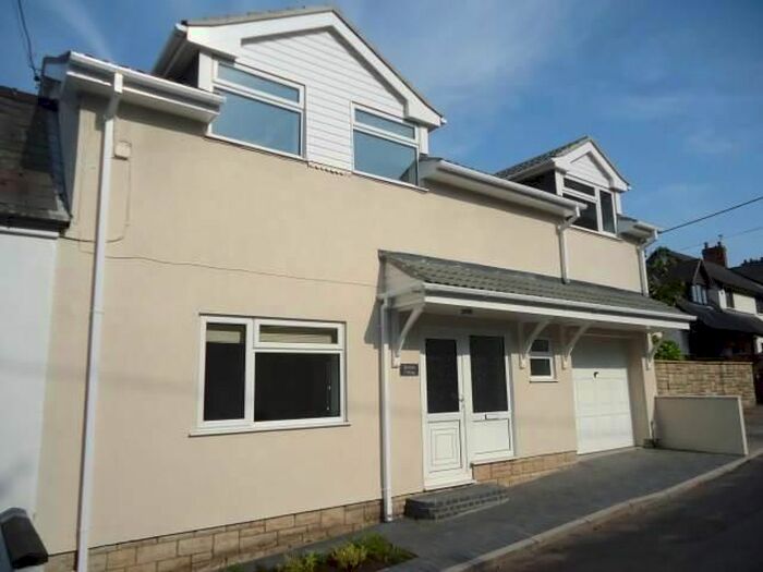 3 Bedroom Property To Rent In Castle Hill, Raglan, Usk NP15