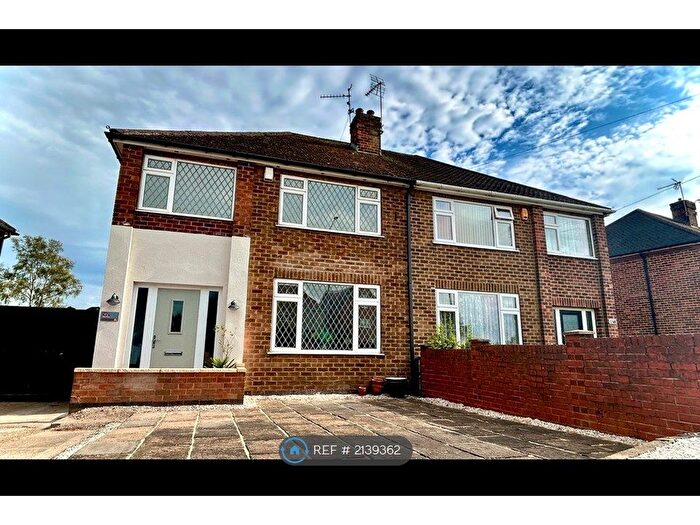 3 Bedroom Semi-Detached House To Rent In Alfreton Road, Sutton-In-Ashfield, NG17
