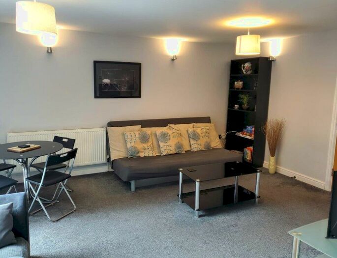 2 Bedroom Flat To Rent In City Walk, City Road, Derby, DE1