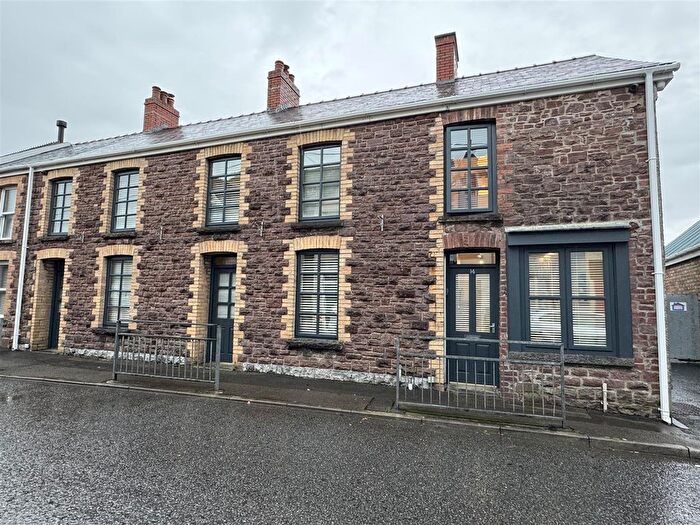 4 Bedroom Terraced House For Sale In Church Street, Llandybie, Ammanford, SA18
