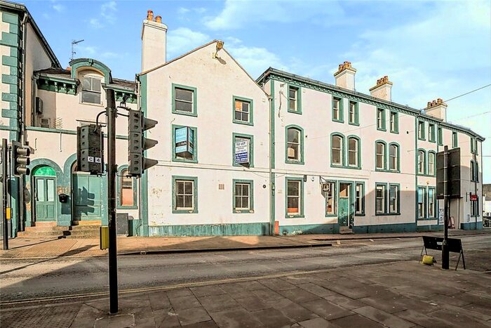 1 Bedroom Flat To Rent In Oswald Road, Oswestry, Shropshire, SY11